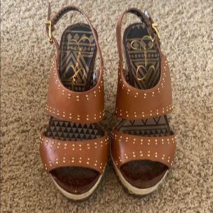 Jessica Simpson wedges